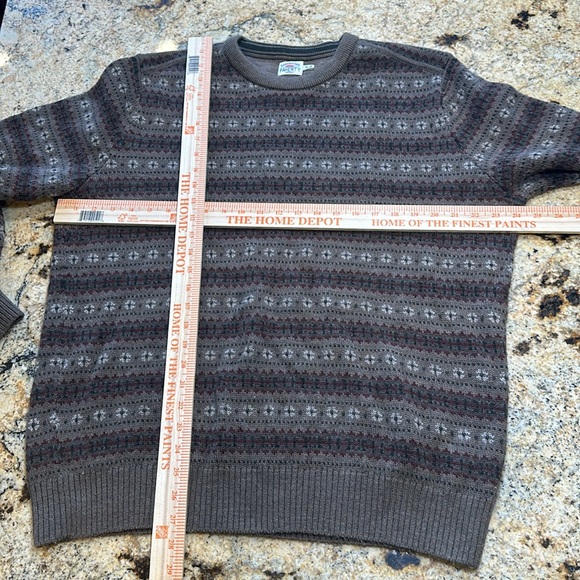 FAHERTY BRAND 100% Merino Wool Sweater - Picture 8 of 10
